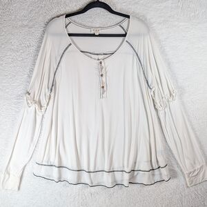 69-POL Cream Long Sleeve Top with Button Accents